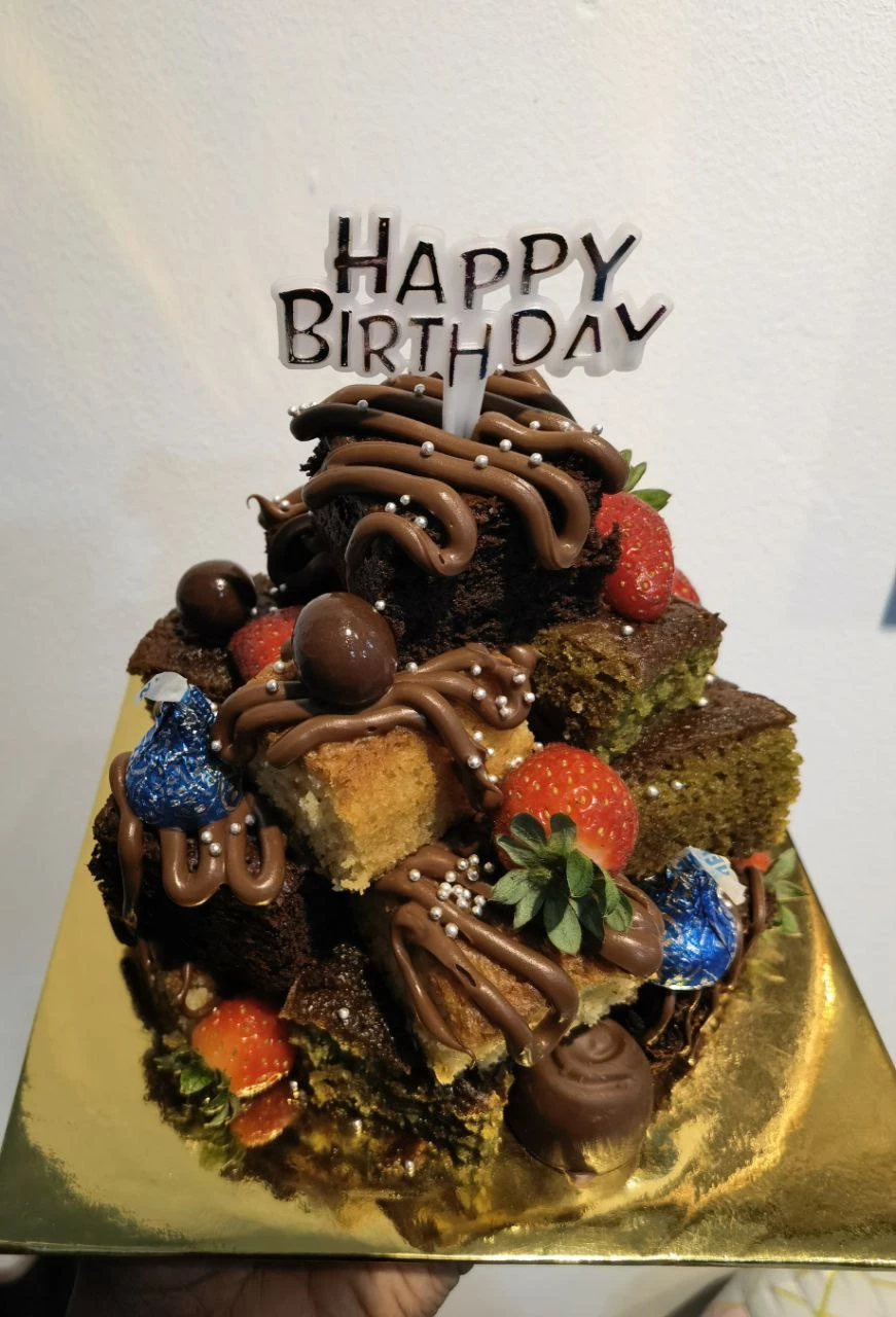 Brownies tower mix flavour-img