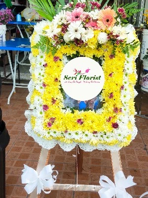 Photo Wreath A4